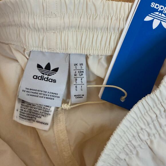 Adidas Sprinter Shorts Cream White Athletic Gym Shorts Men’s Size S New NWT - Picture 5 of 10